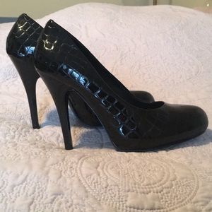 Gianni Bini patent pumps